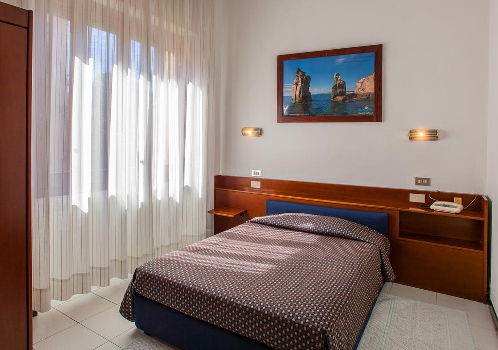 Hotel La Terrazza Cagliari Habitación foto