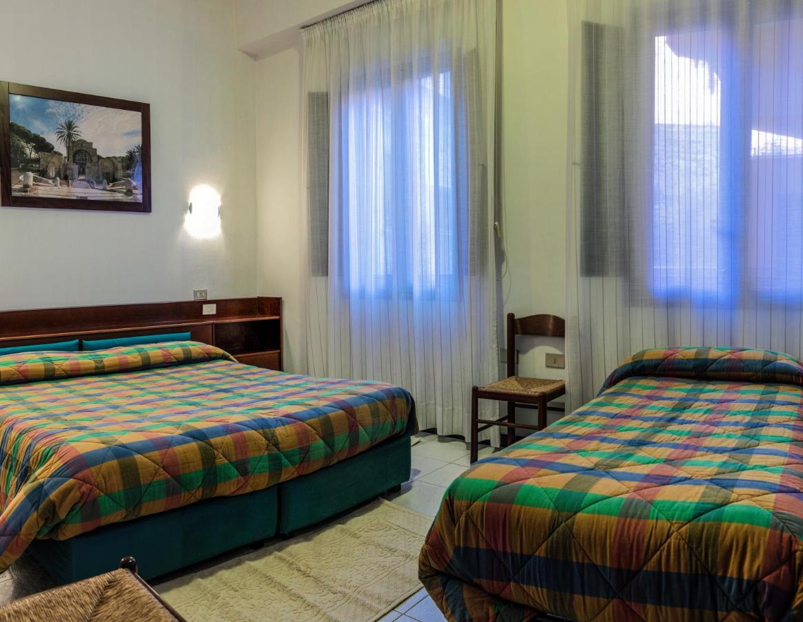 Hotel La Terrazza Cagliari Habitación foto